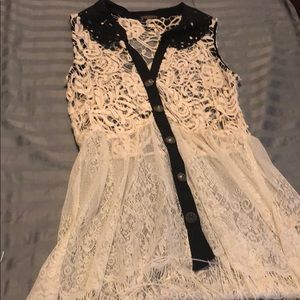 Lace vest